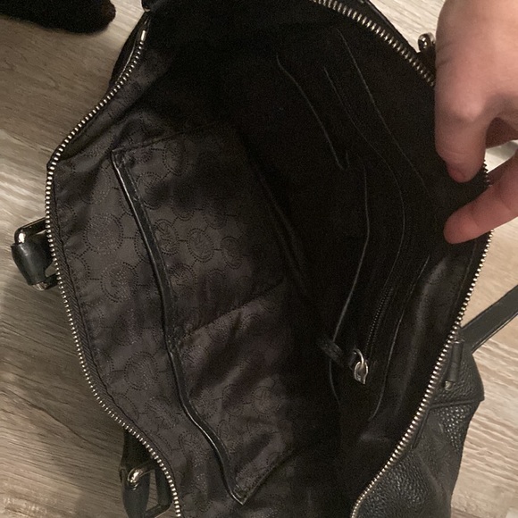 Preloved MK purse/ crossover - Picture 2 of 4